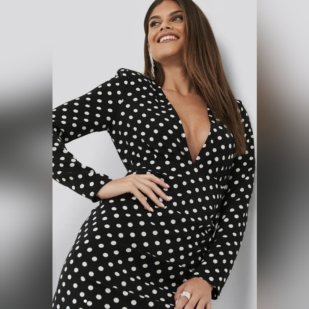 Chloe B X NA-KD Gathered Dotted Dress Size 36 / S